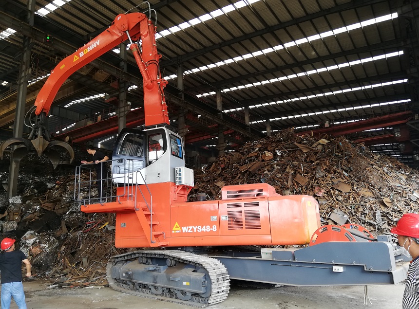 雙動力抓鋼機(jī)