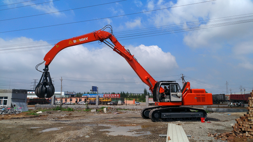 抓鋼機(jī).png